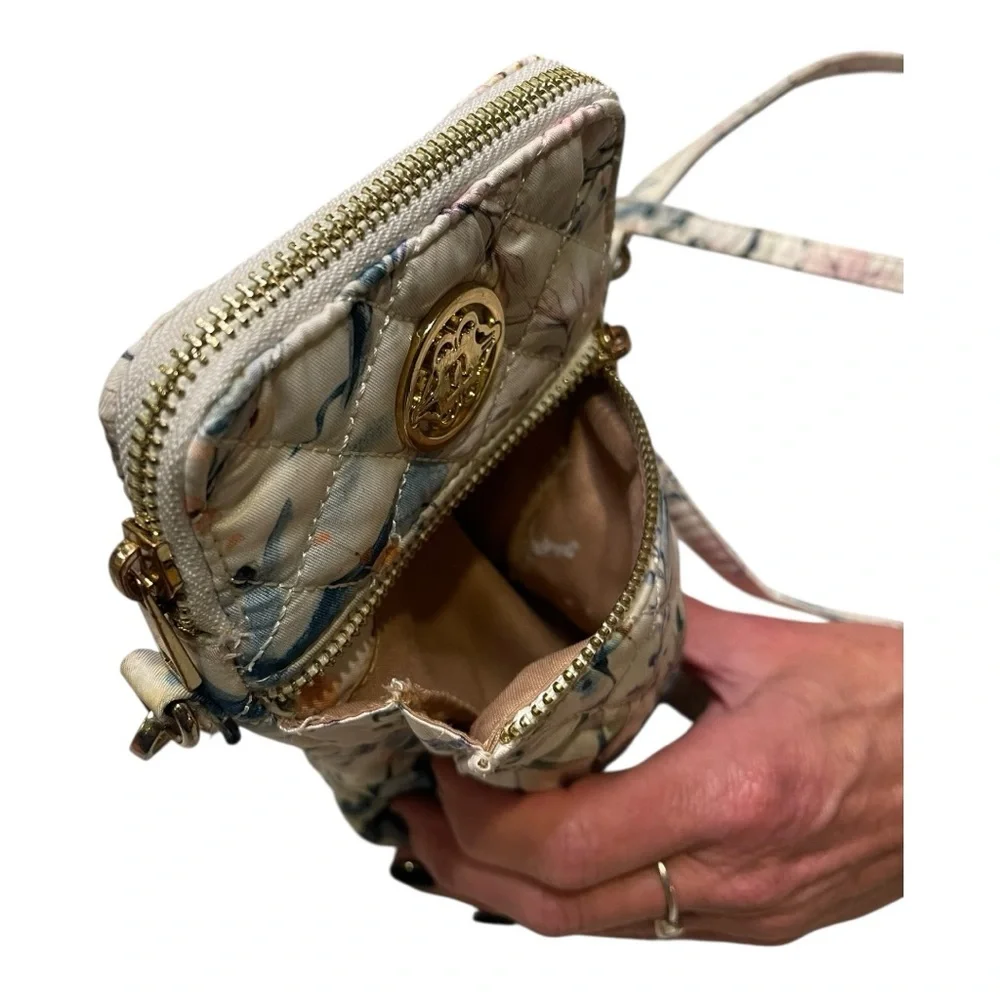Nanette Lepore Quilted Floral Crossbody Bag Pastel Phone Pouch Purse‎ 🌸